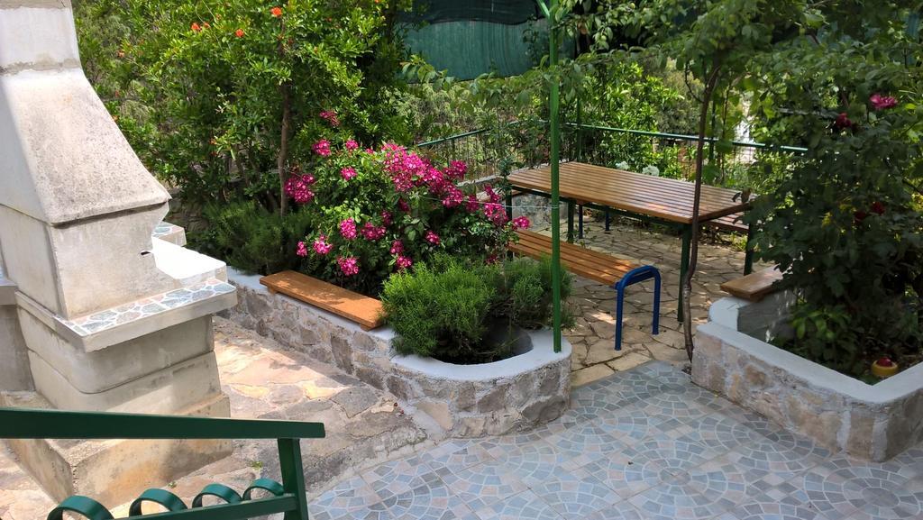 Apartments Mornar Poljica  Zewnętrze zdjęcie